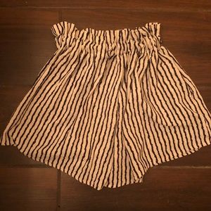Stripped Shorts